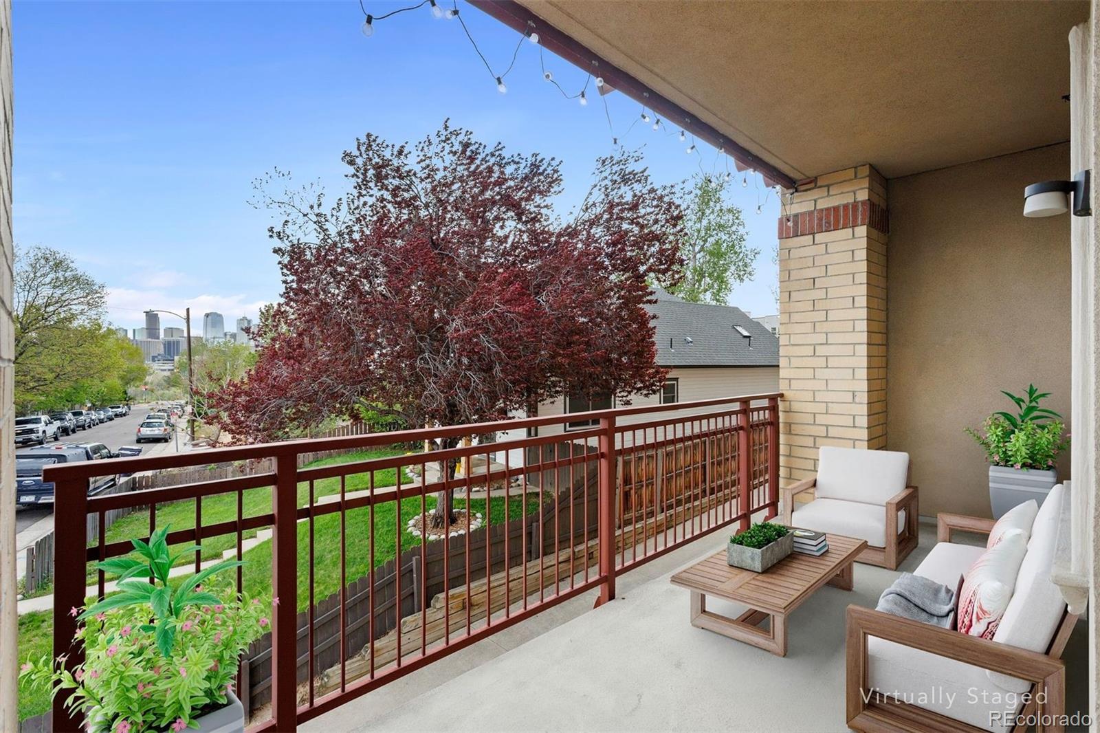 2240 N Clay Street Unit: 201