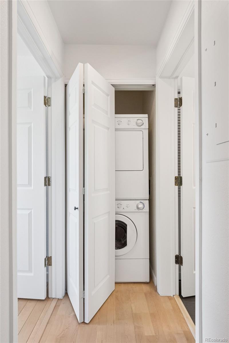 11 W Ellsworth Avenue Unit: 22