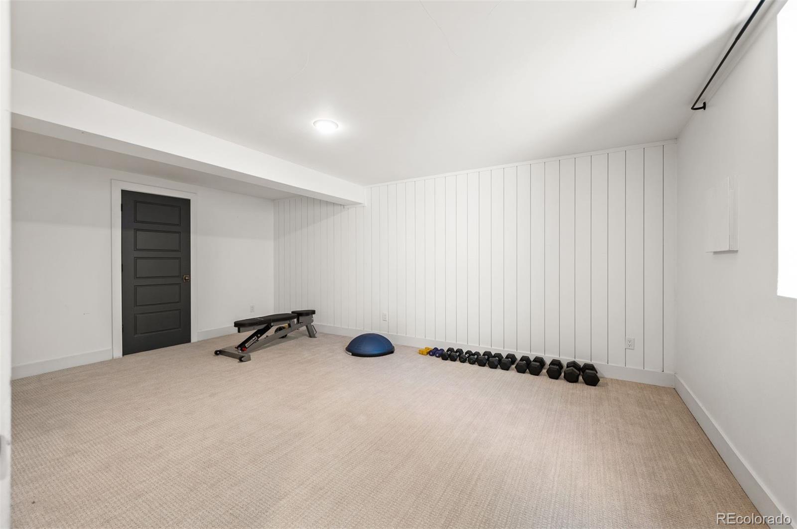 4951 W Ottawa Avenue