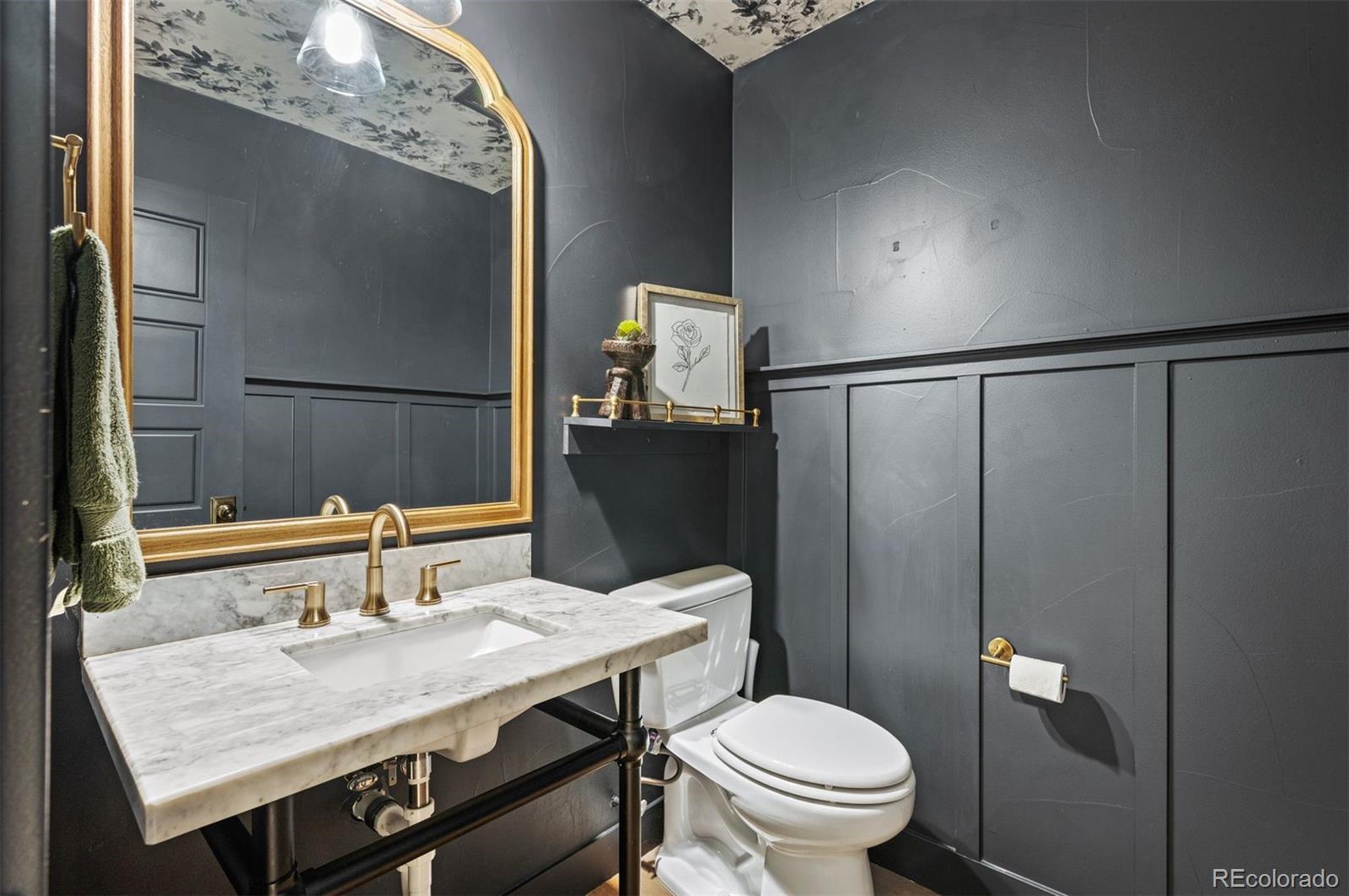 4951 W Ottawa Avenue