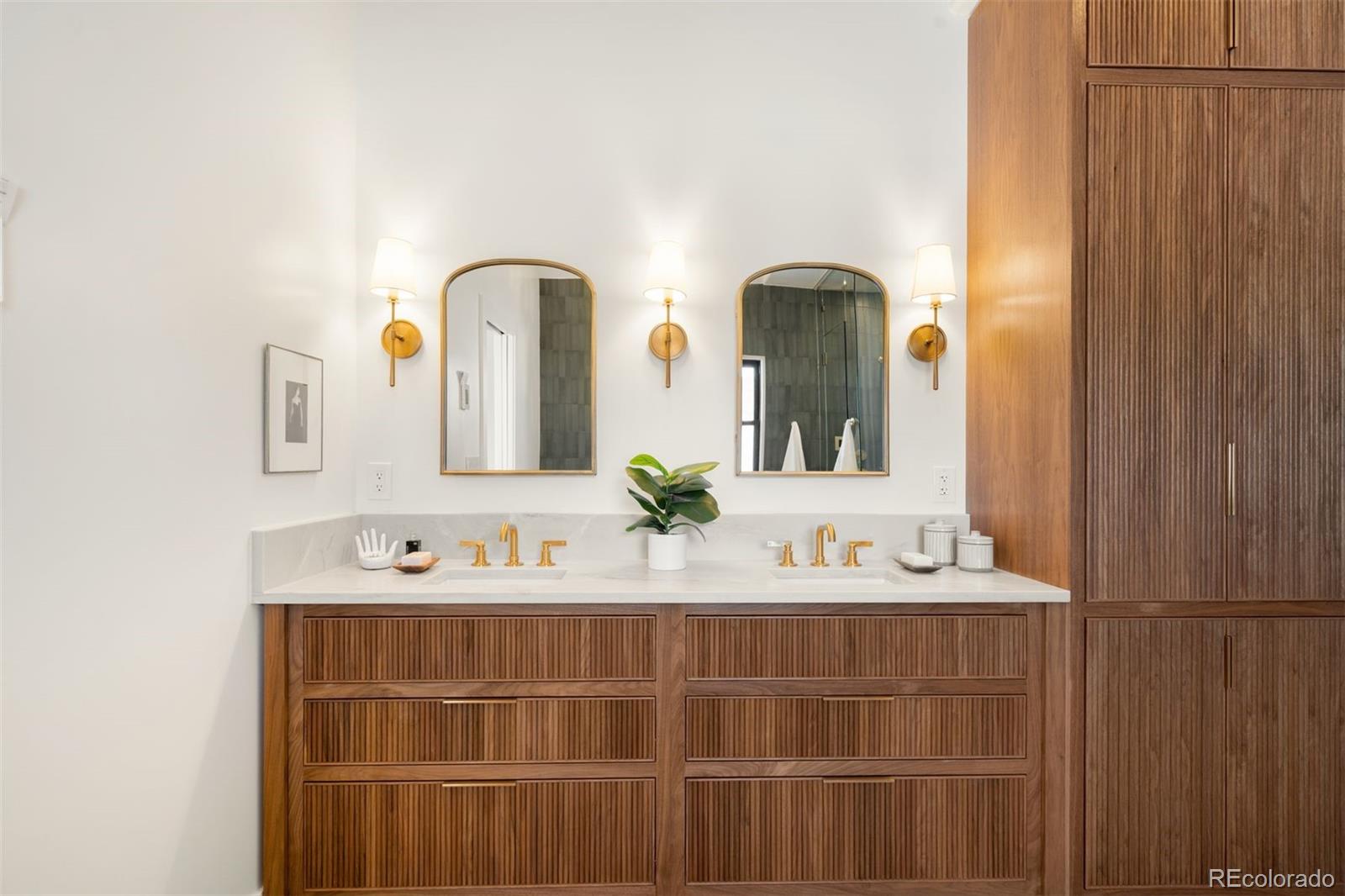 1418 S Milwaukee Street