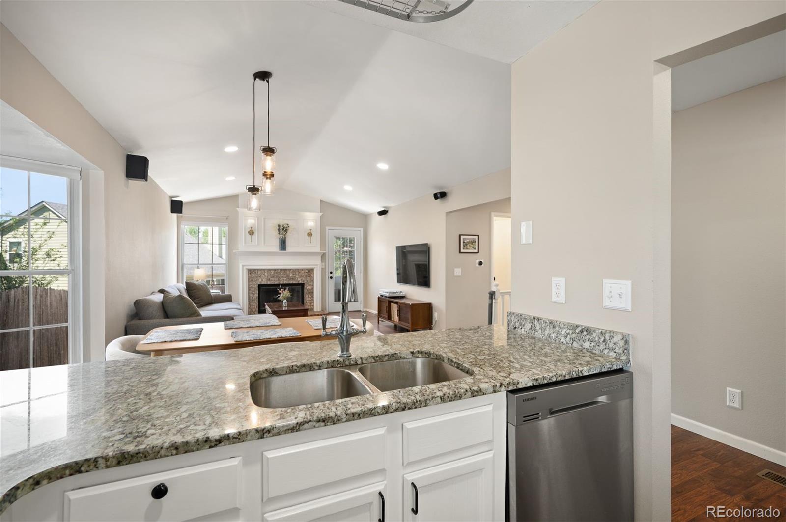 1010 Mercury Drive