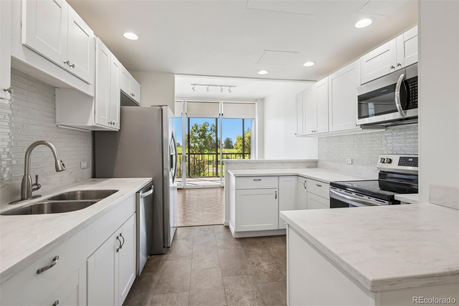 1201 N Williams Street Unit: 2A