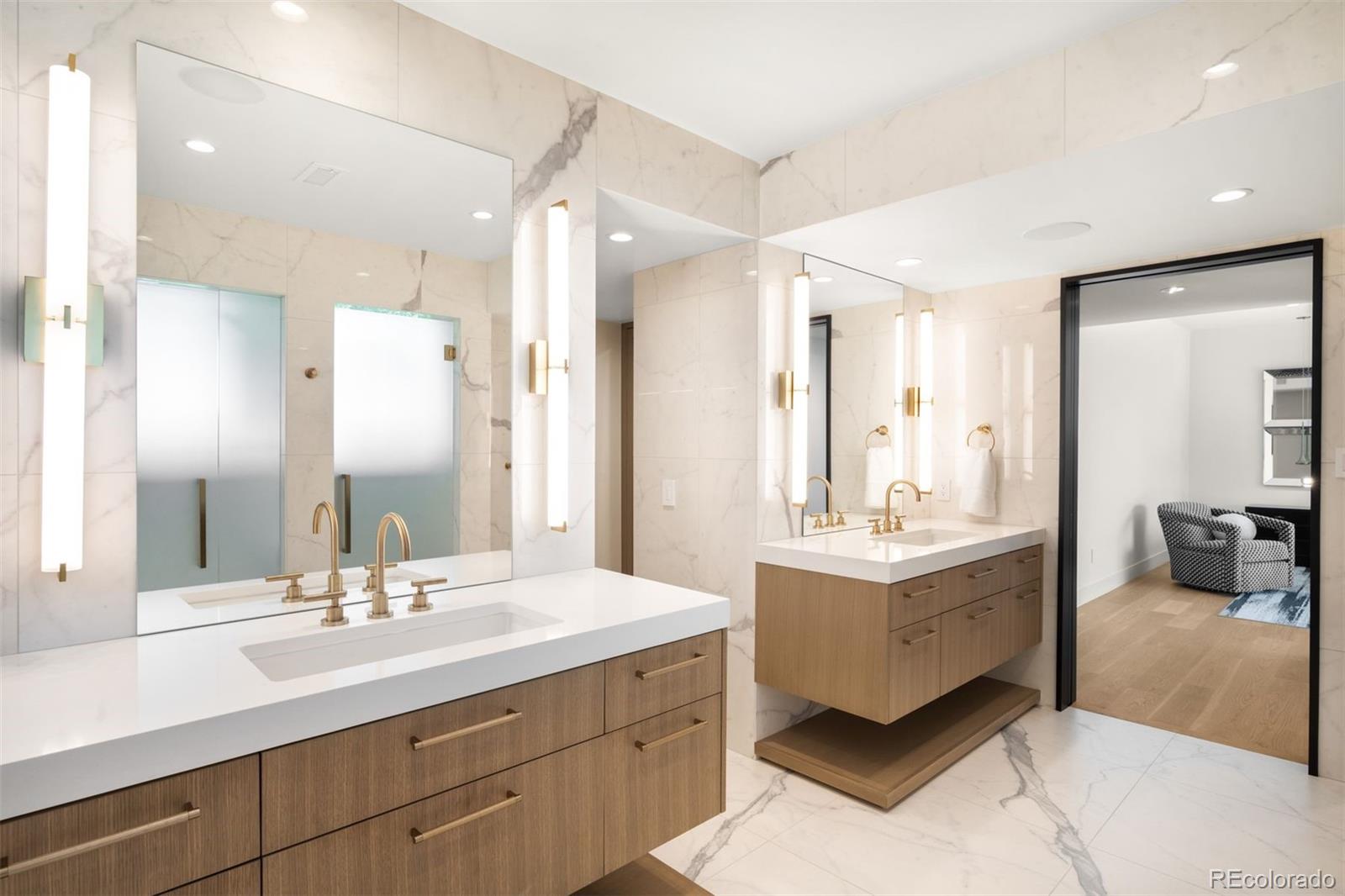 600 S Franklin Street Unit: "L"