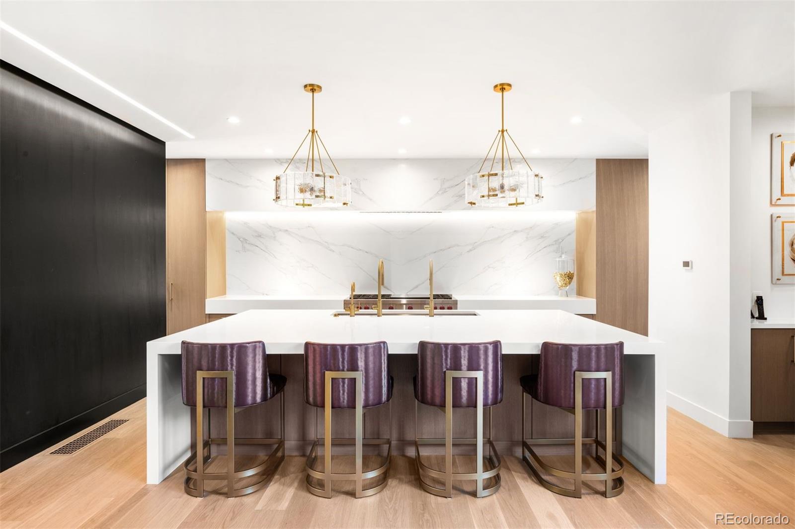 600 S Franklin Street Unit: "L"