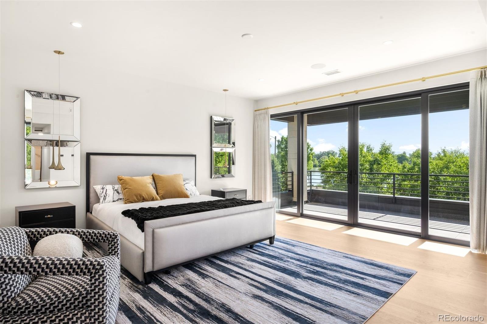 600 S Franklin Street Unit: "L"