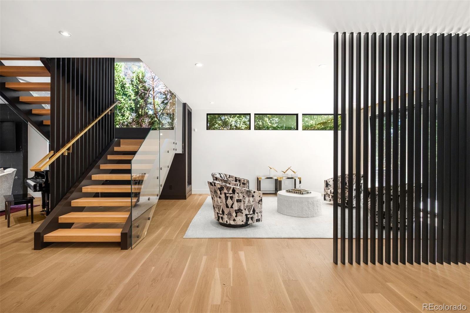 600 S Franklin Street Unit: "L"