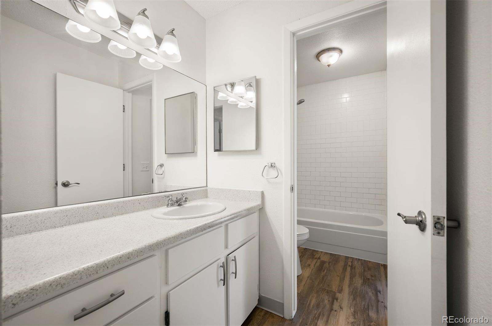 2225 S Jasmine Street Unit: 316