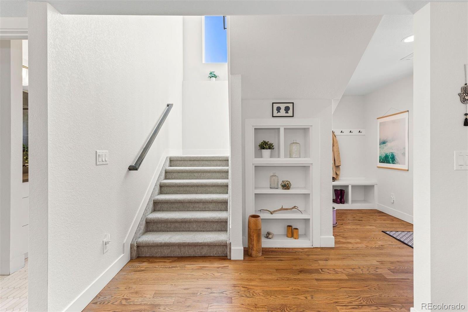 1053 S Locust Street