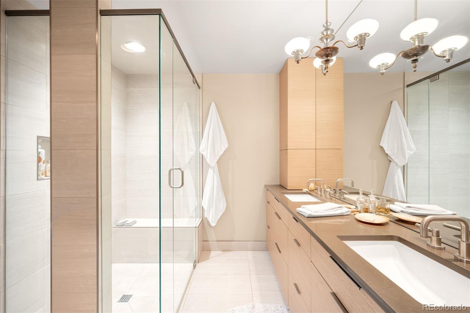 2800 S University Boulevard Unit: 19