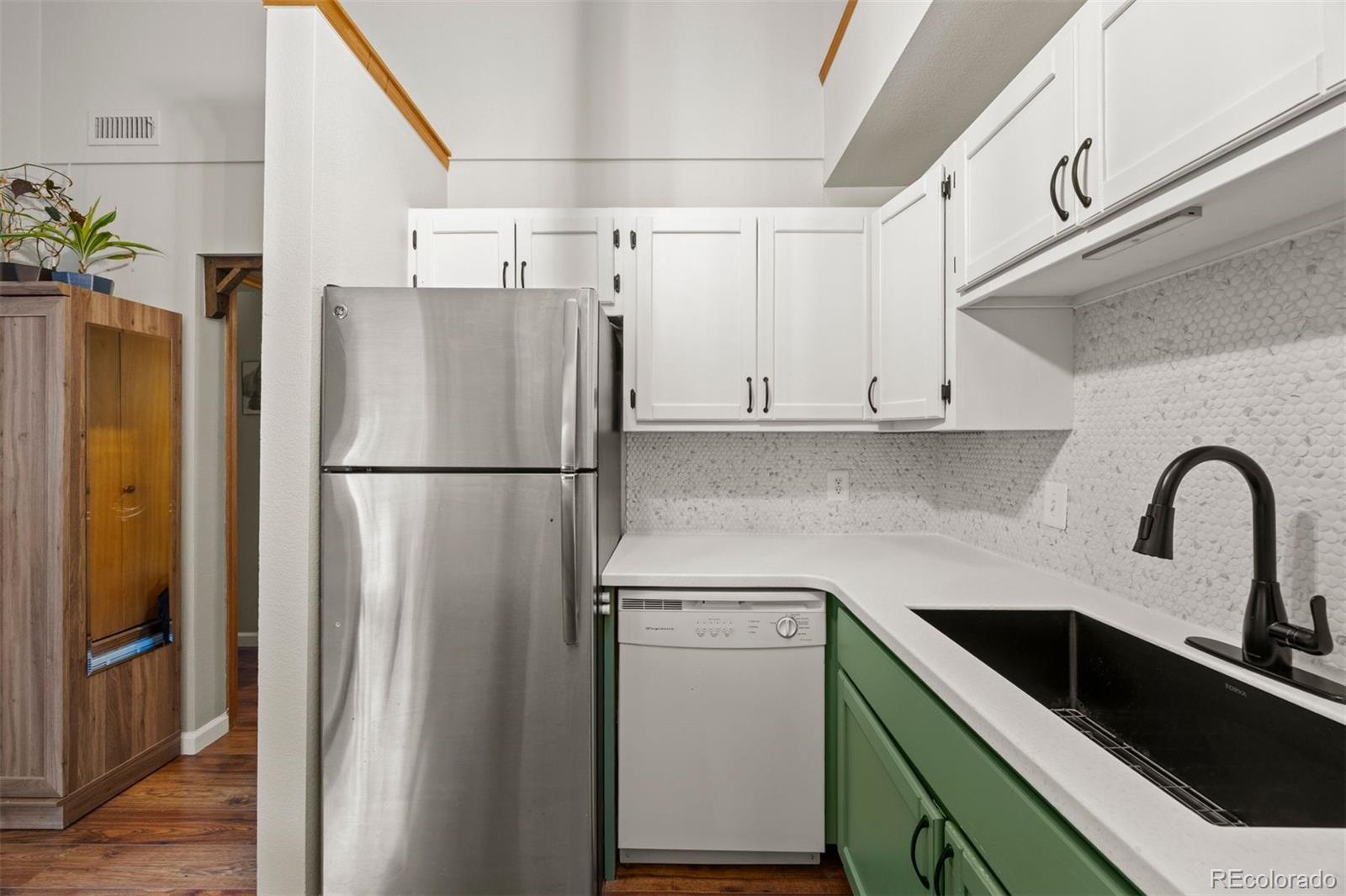 5041 Garrison Street Unit: 103A