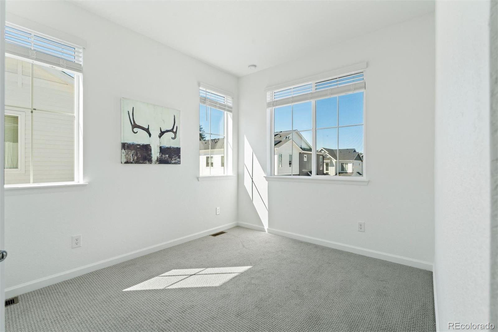 1998 S Poplar Court