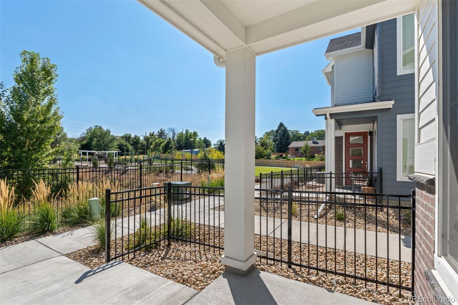1998 S Poplar Court