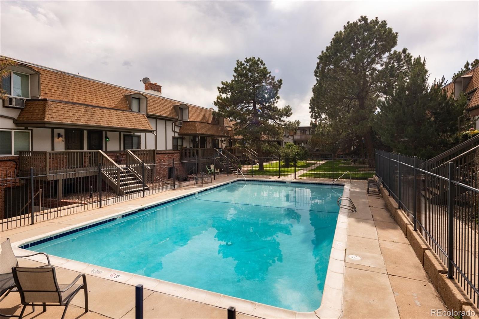 2700 S Holly Street Unit: 202