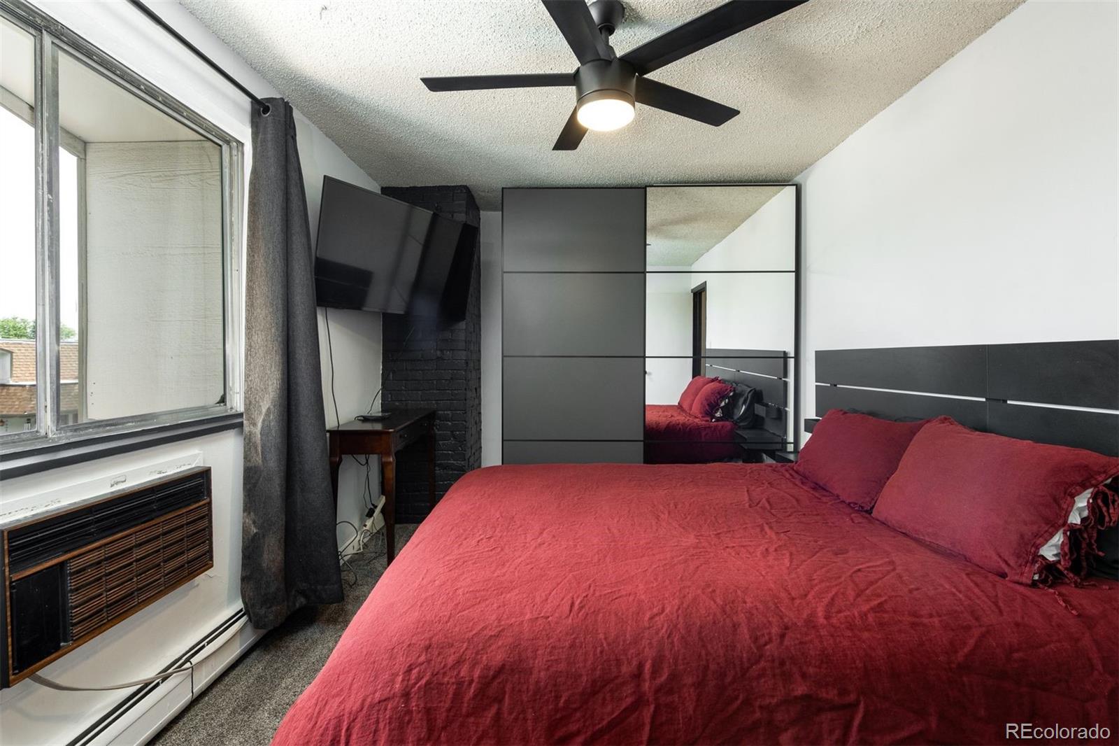 2700 S Holly Street Unit: 202