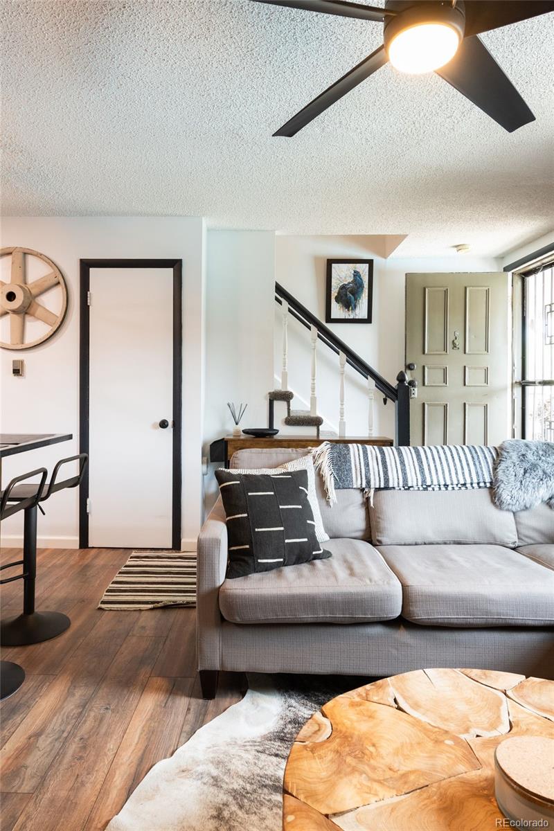 2700 S Holly Street Unit: 202