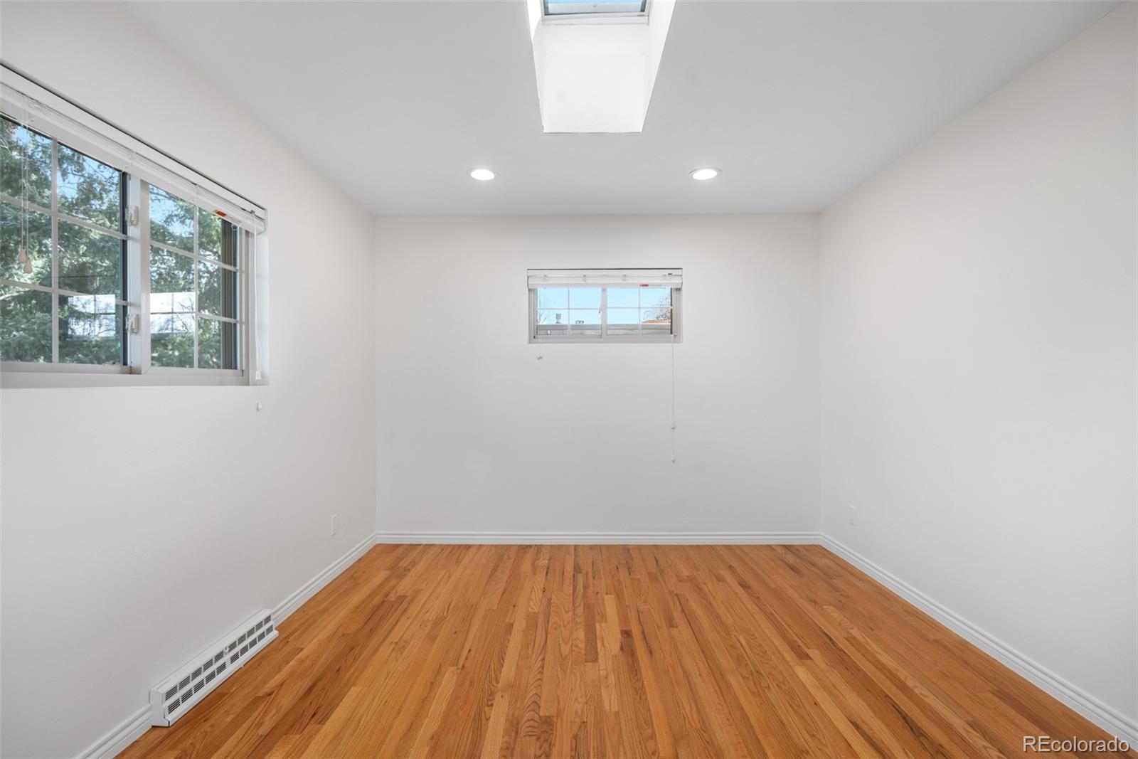 5471 S Sherman Street