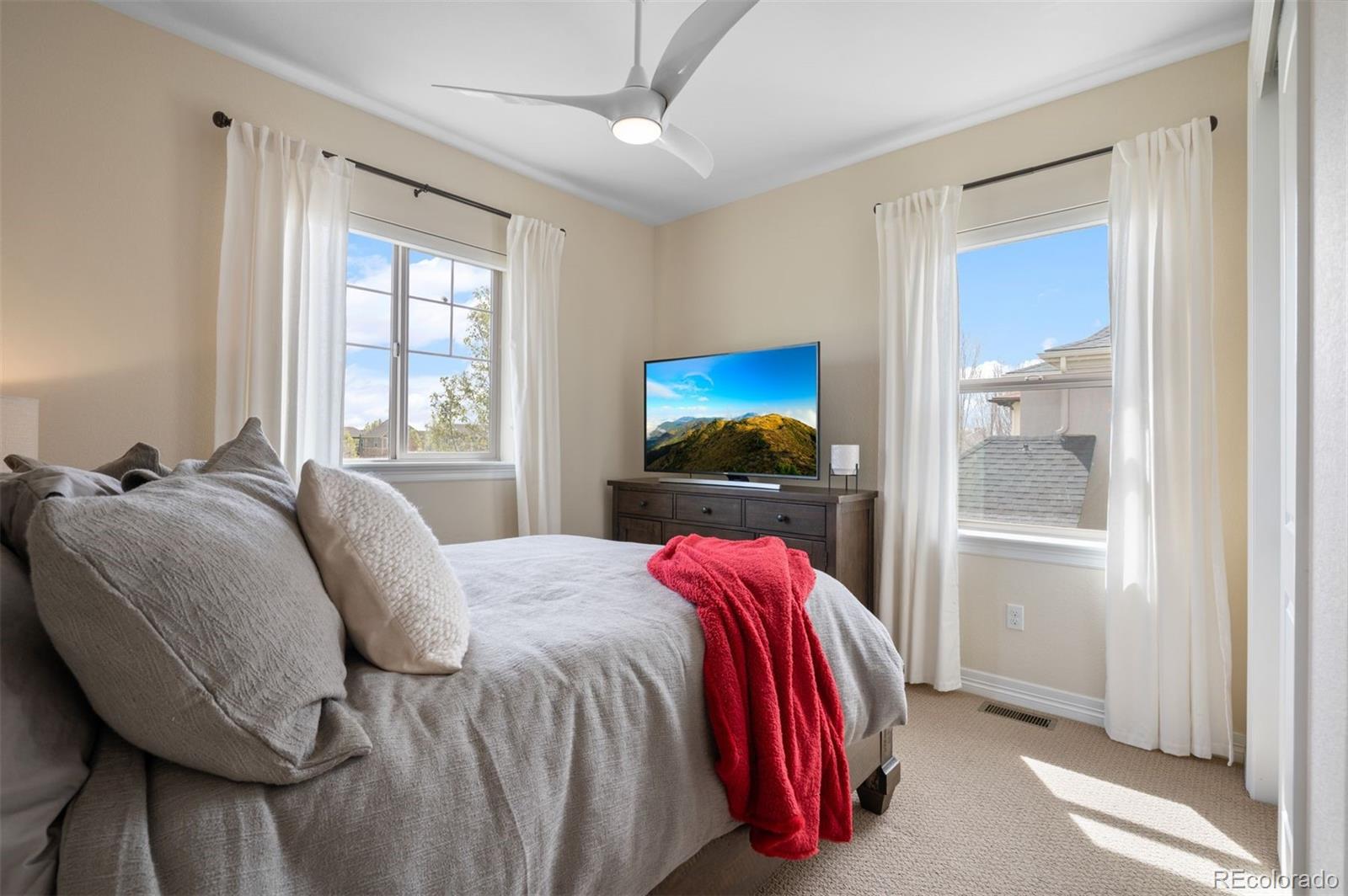 3453 Yosemite Street