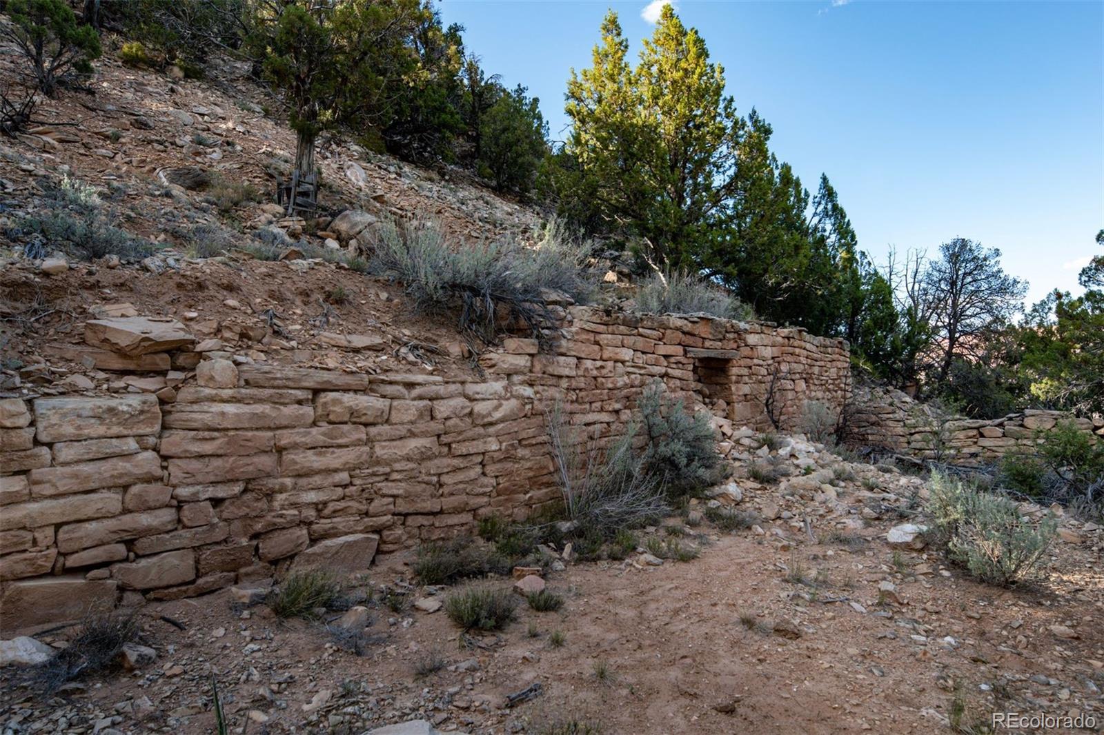 3064343