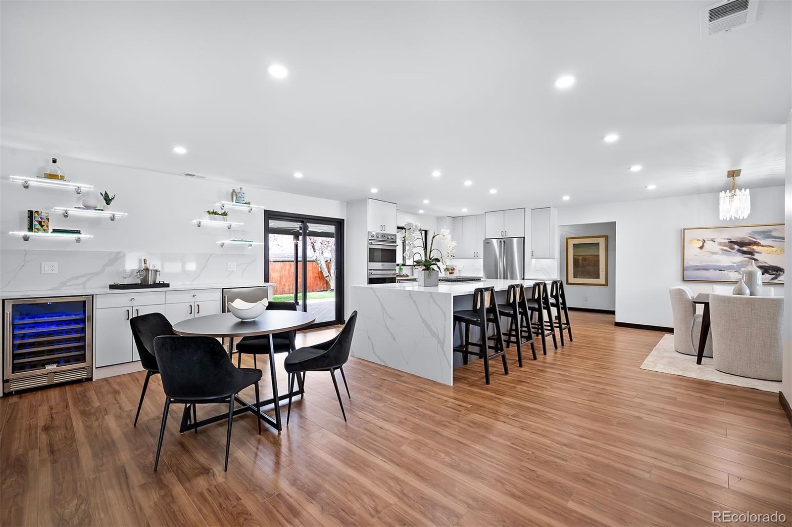 13005 Willow Lane