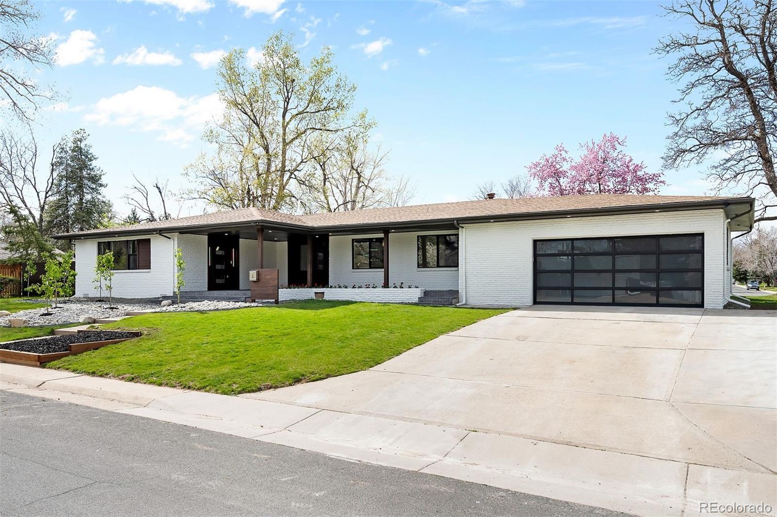 13005 Willow Lane