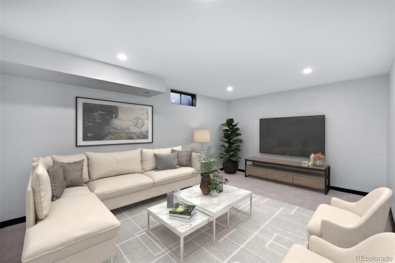 13005 Willow Lane