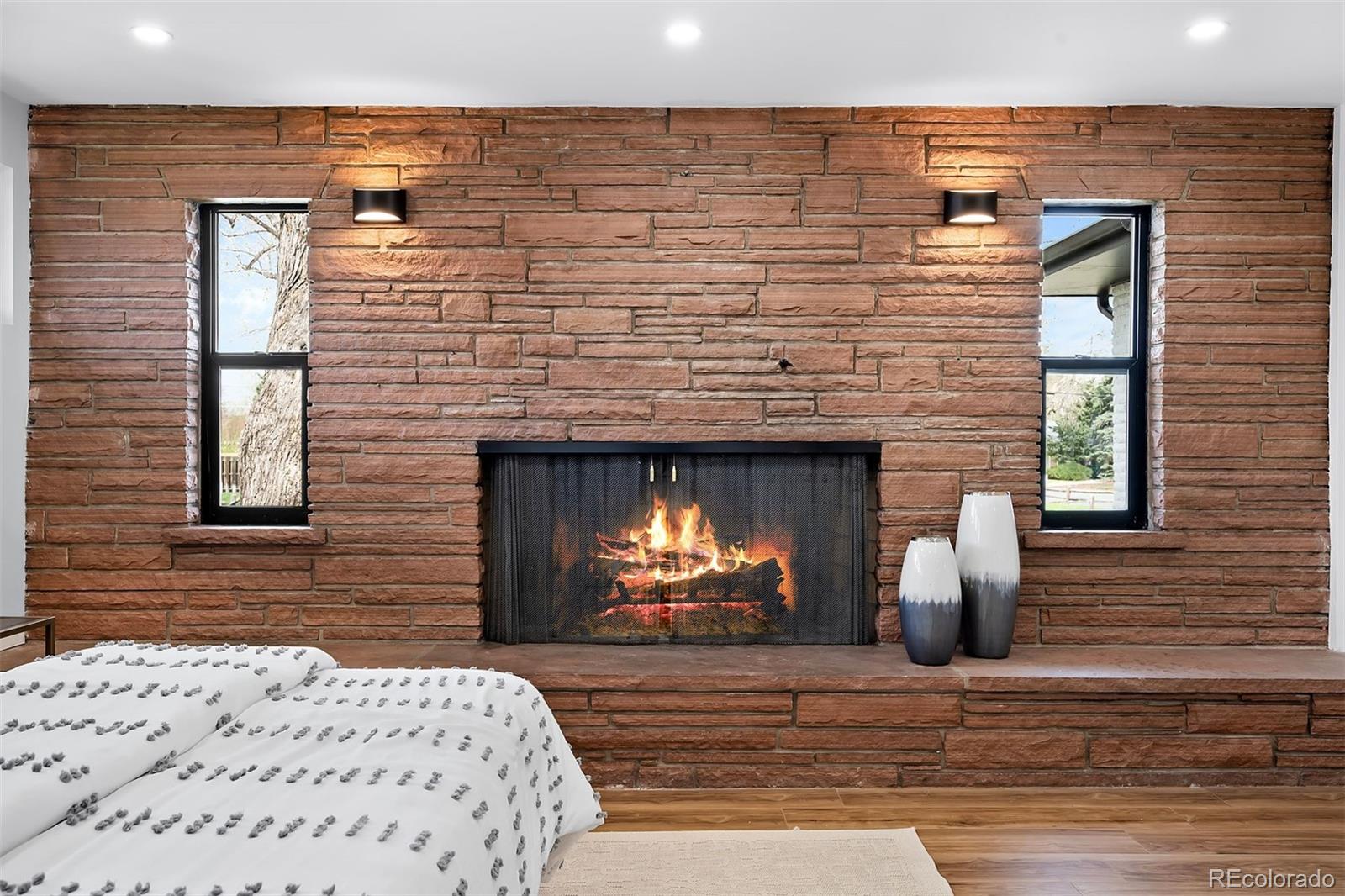 13005 Willow Lane