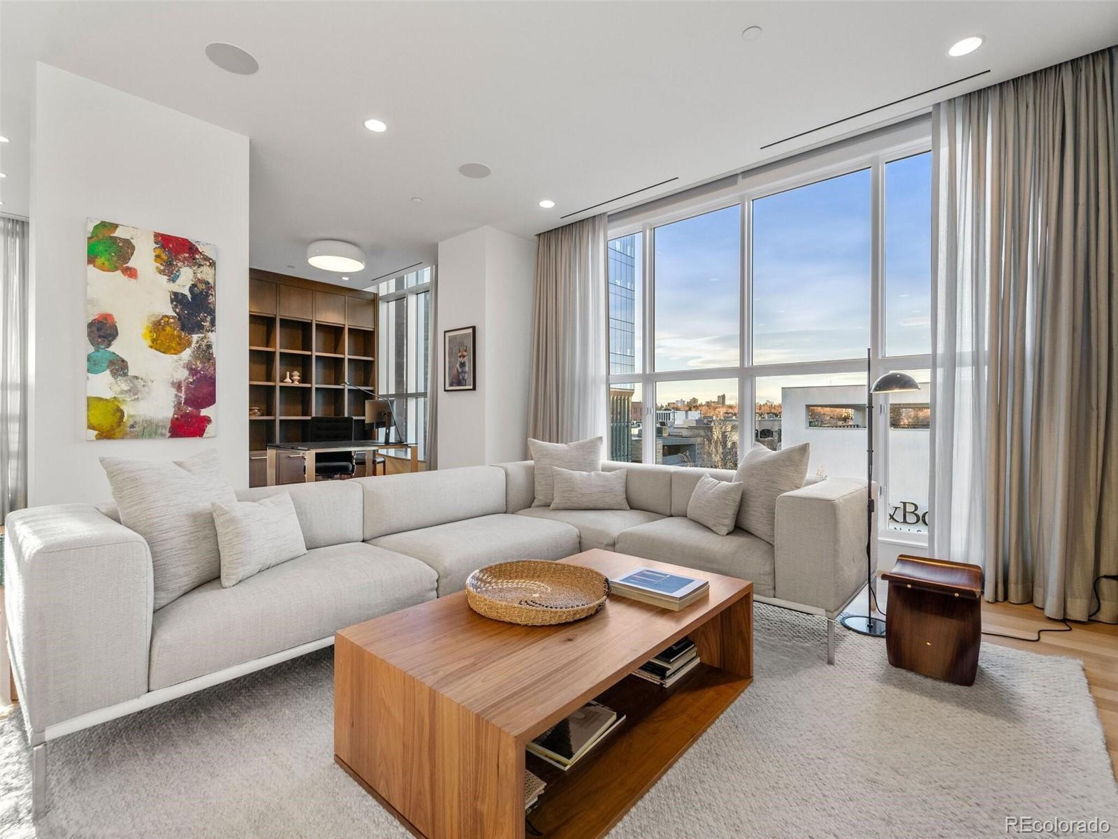 2800 E 2nd Avenue Unit: 302