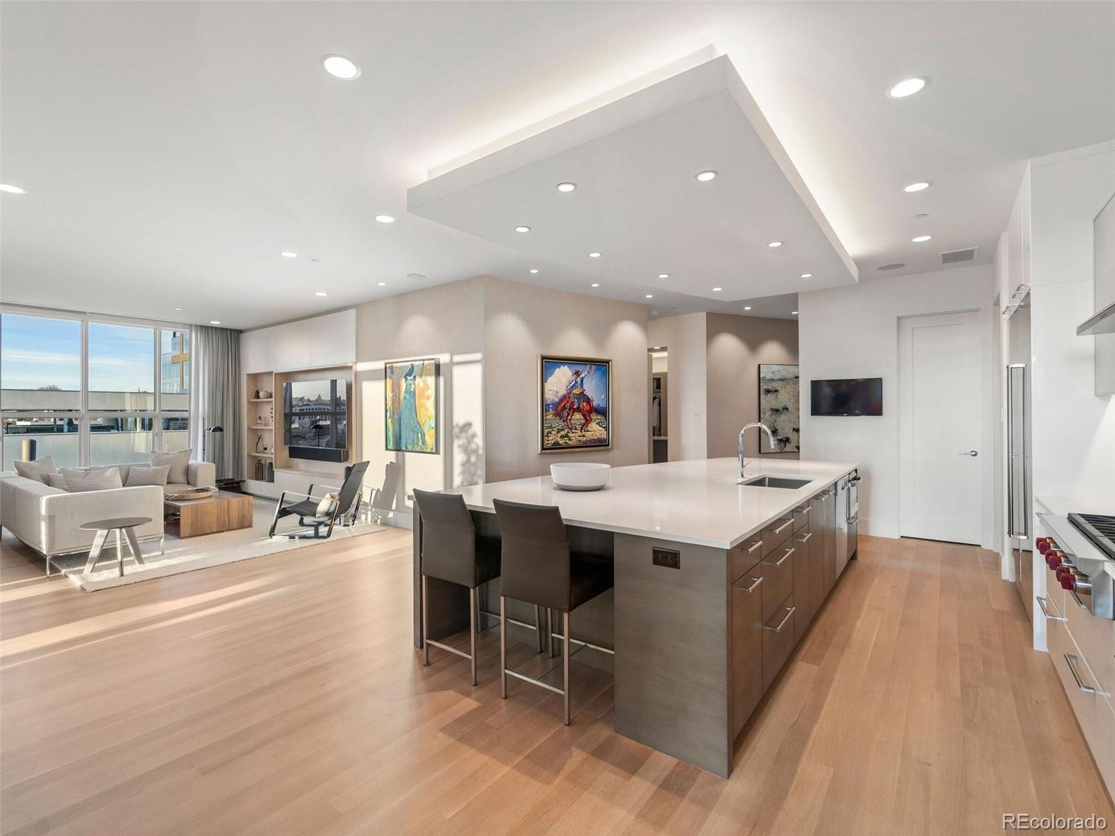 2800 E 2nd Avenue Unit: 302