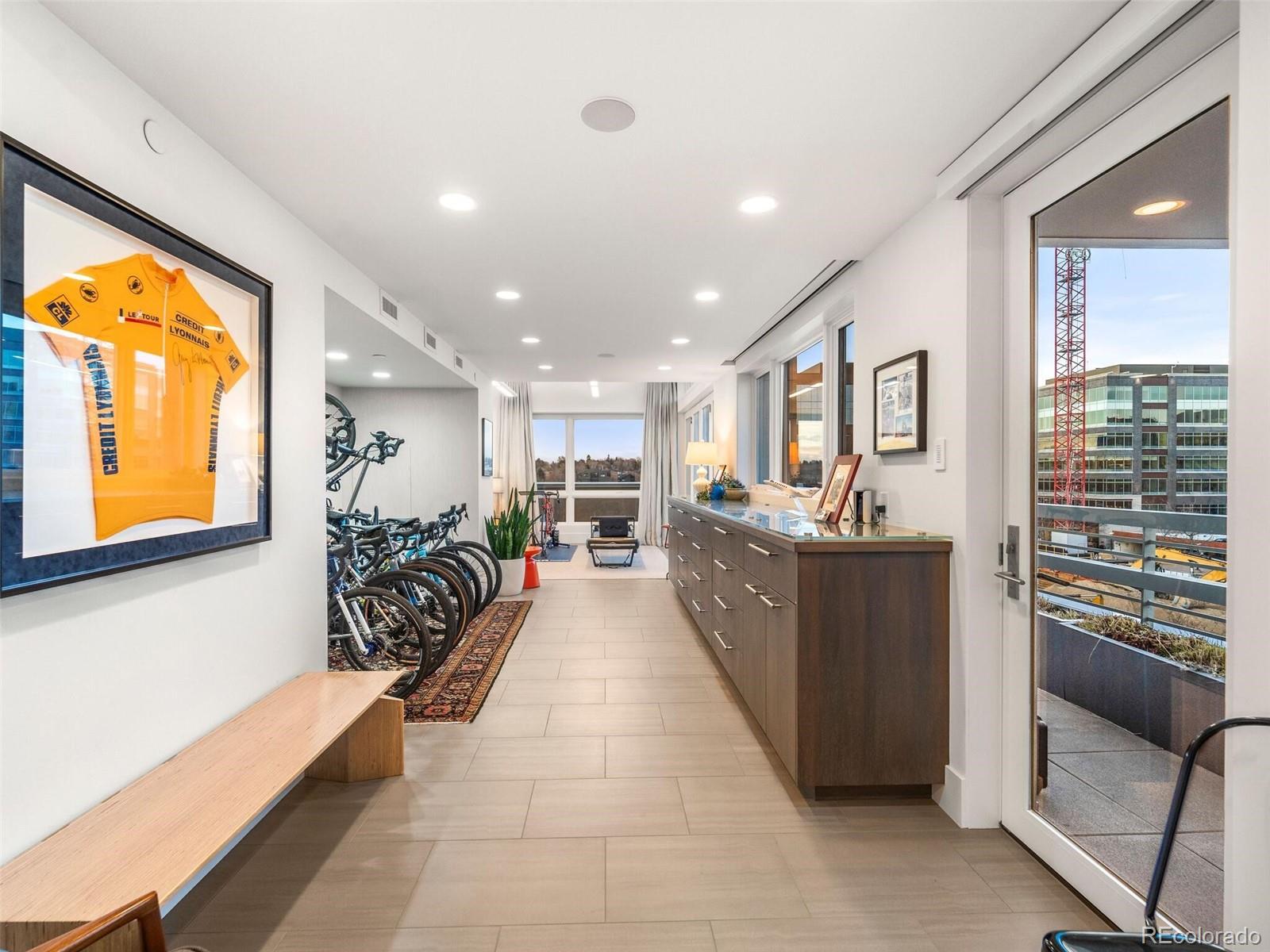 2800 E 2nd Avenue Unit: 302