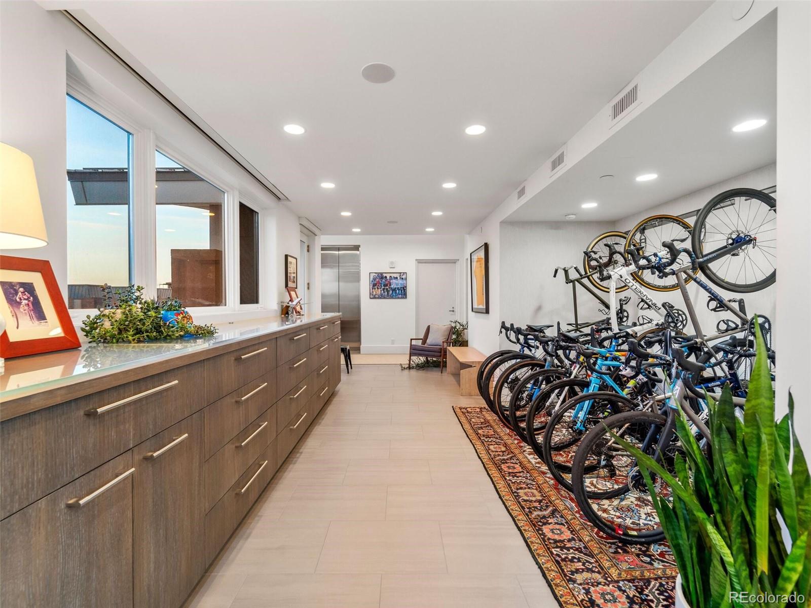 2800 E 2nd Avenue Unit: 302