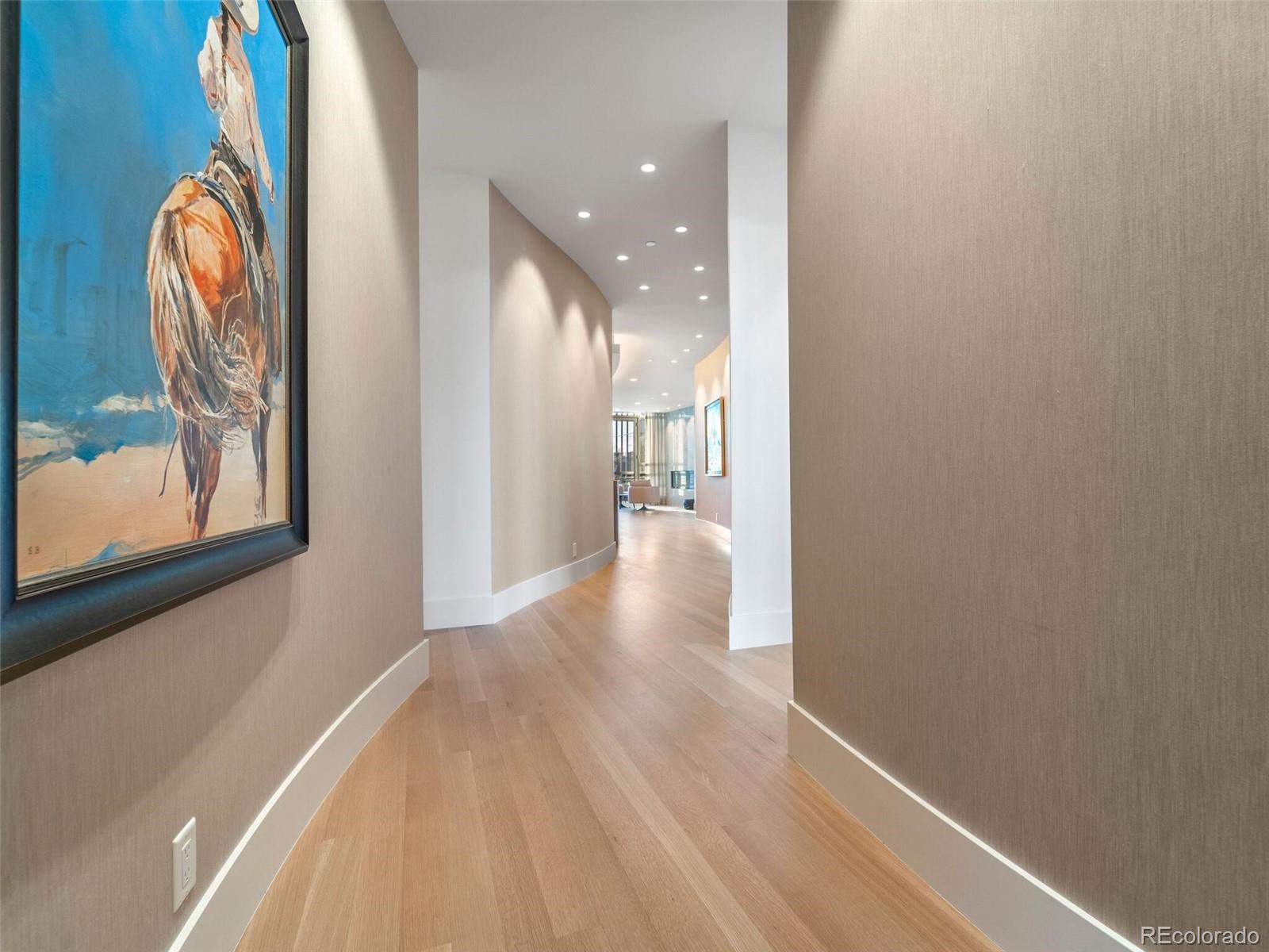 2800 E 2nd Avenue Unit: 302