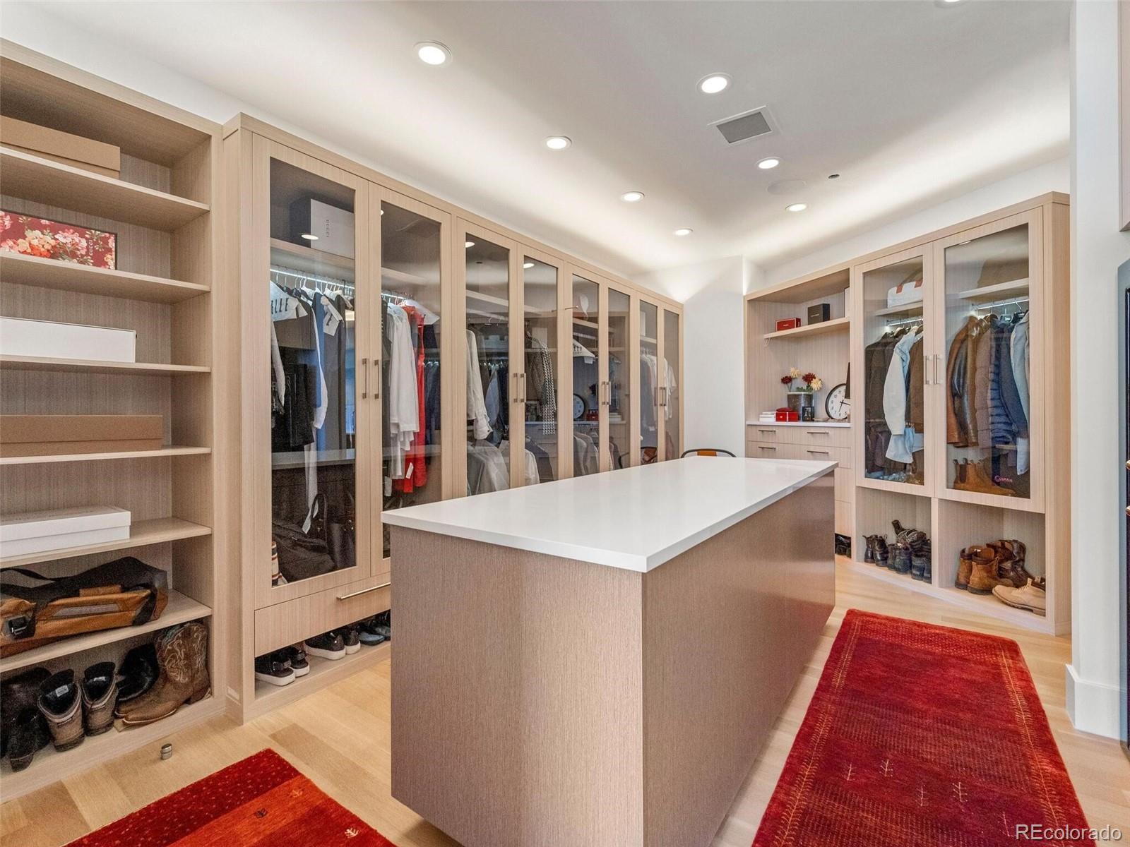 2800 E 2nd Avenue Unit: 302