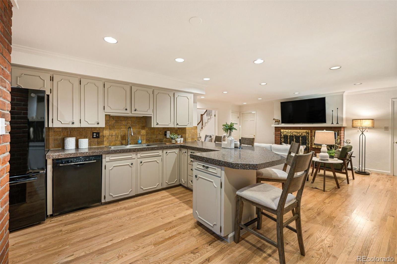 11954 W Applewood Knolls Drive