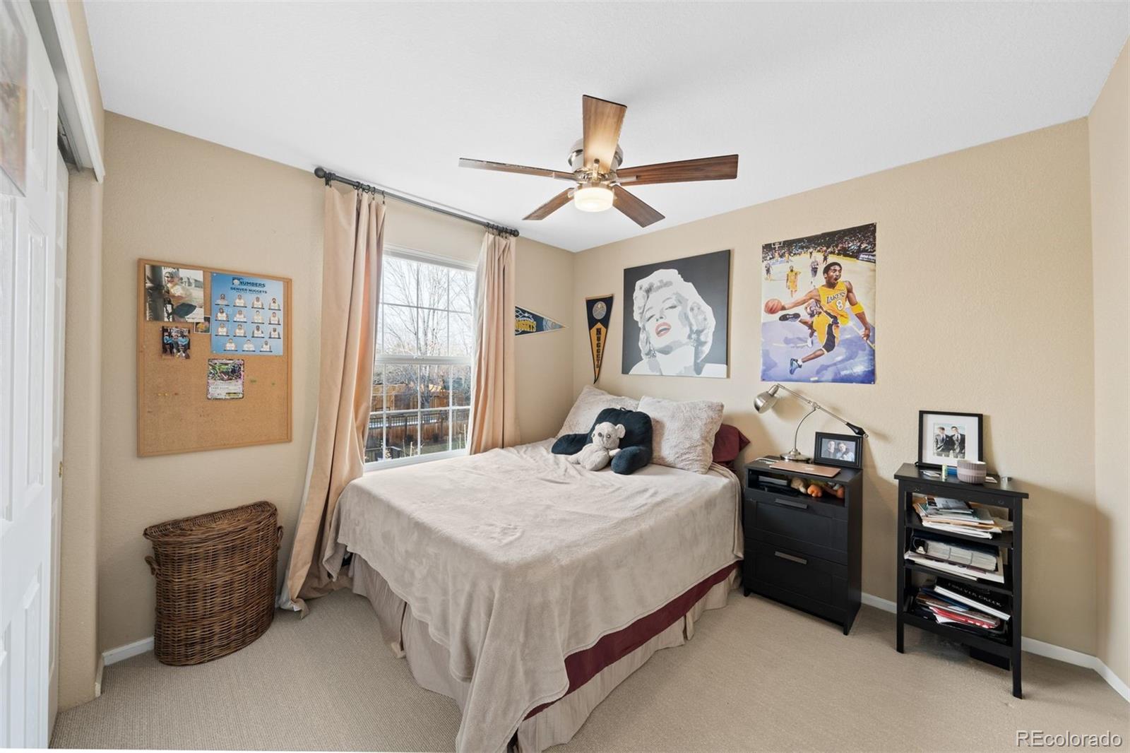 1004 Roslyn Court