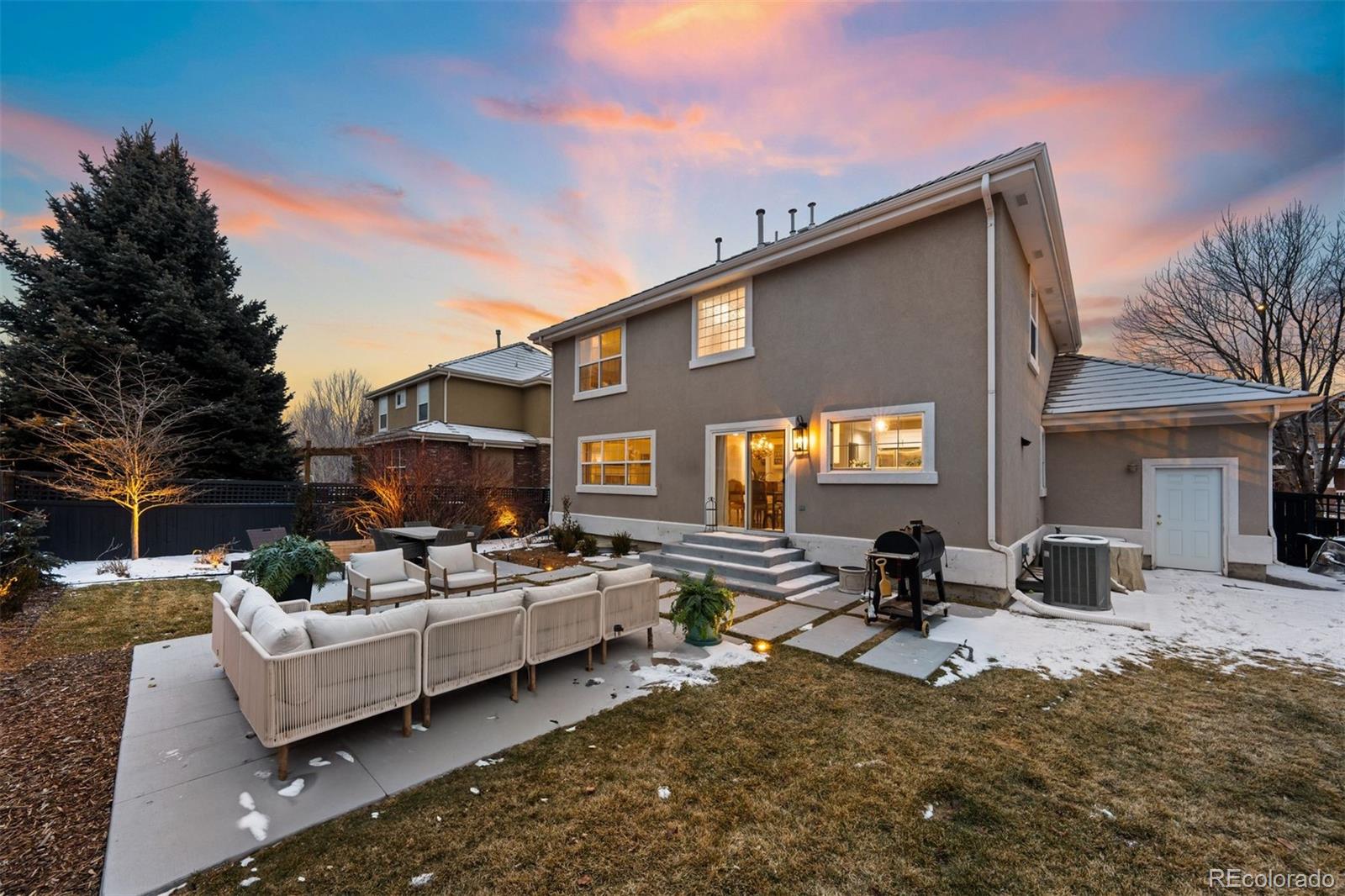 1004 Roslyn Court