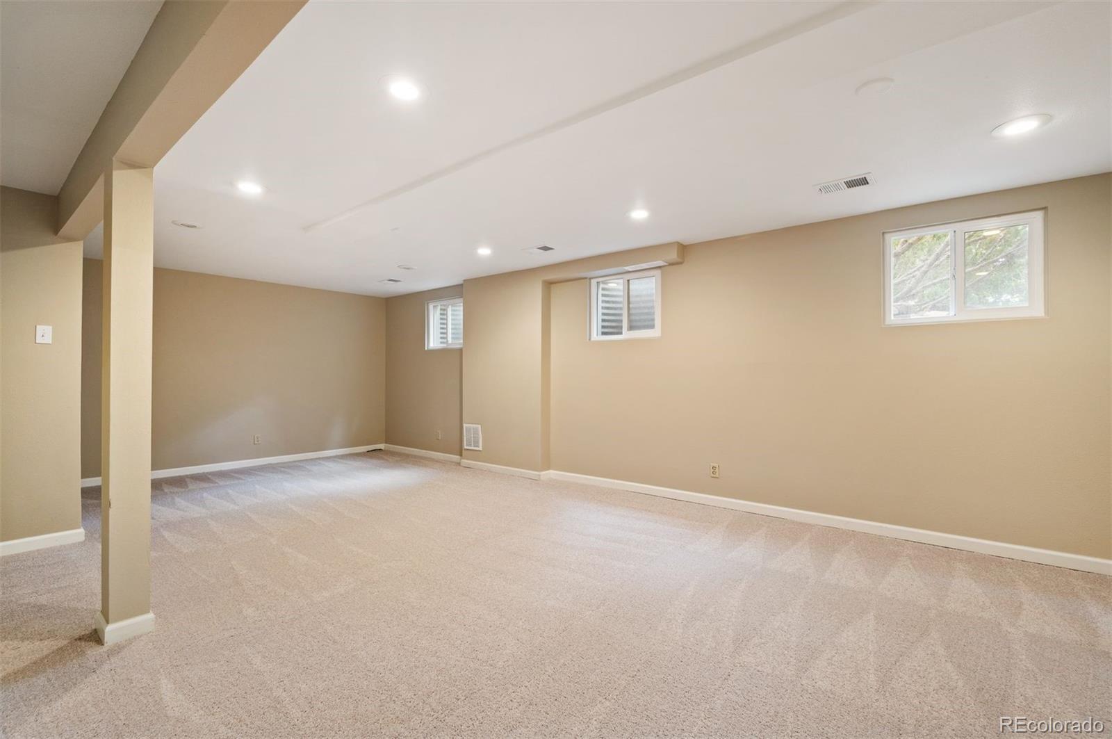 1230 S Ward Court
