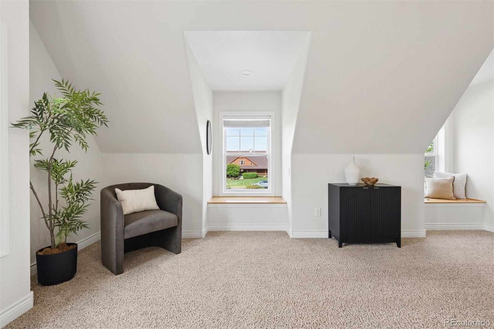37158 Dickerson Run