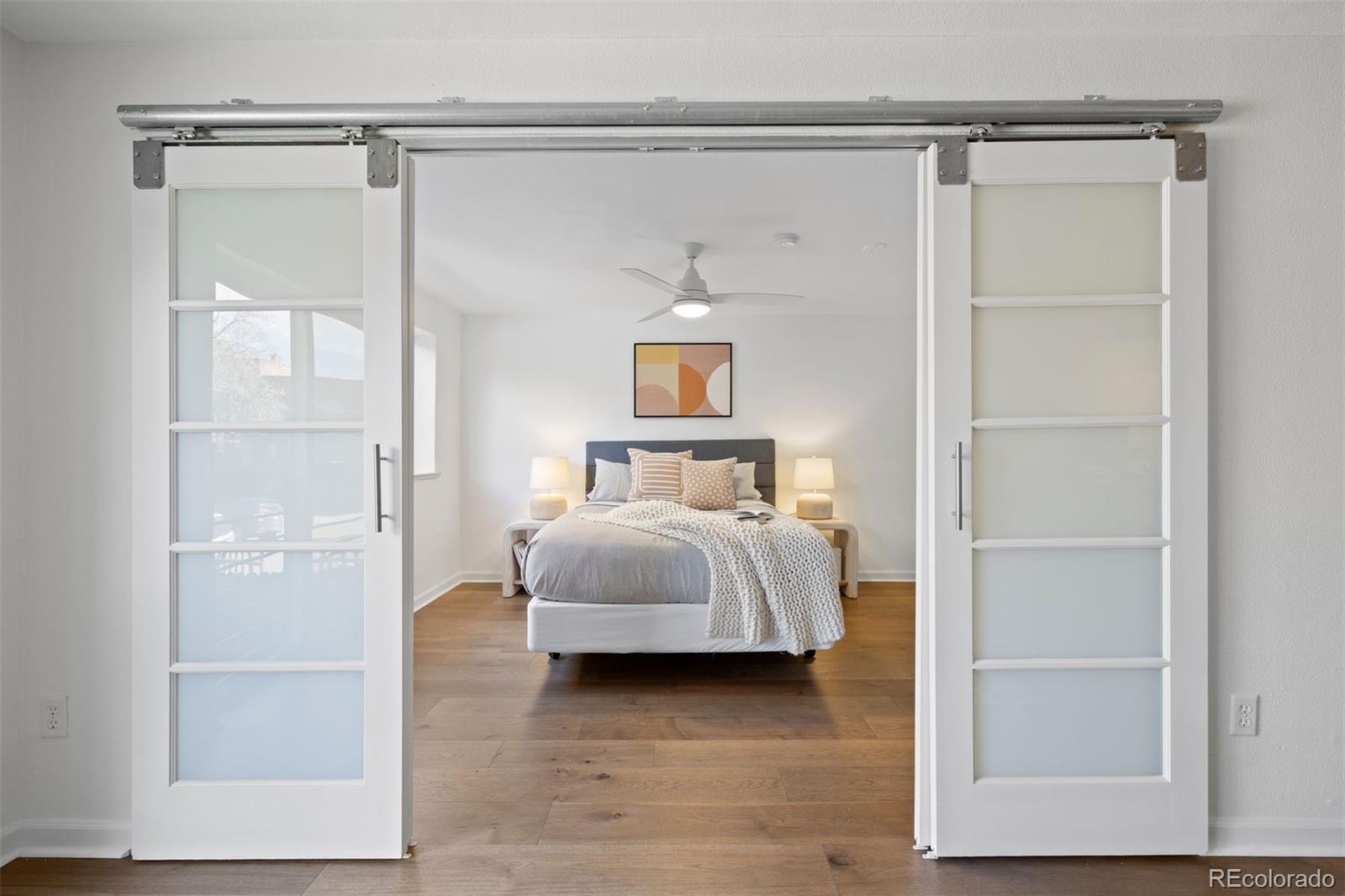 1032 N Clarkson Street Unit: 201