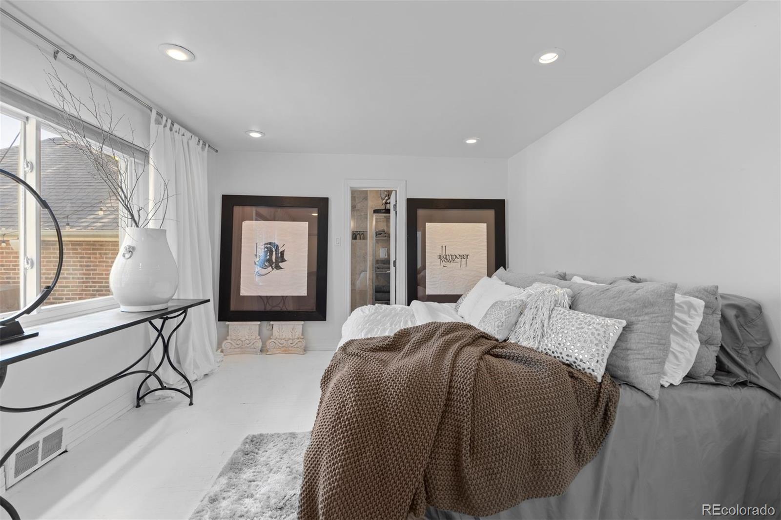 2510 N Monaco St Pkwy