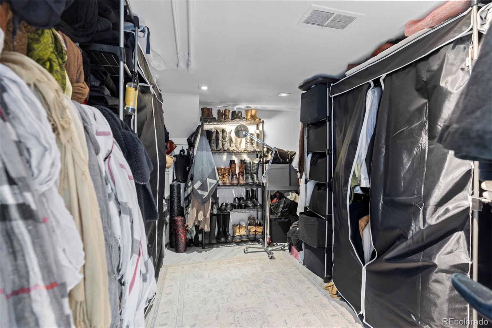 2510 N Monaco St Pkwy