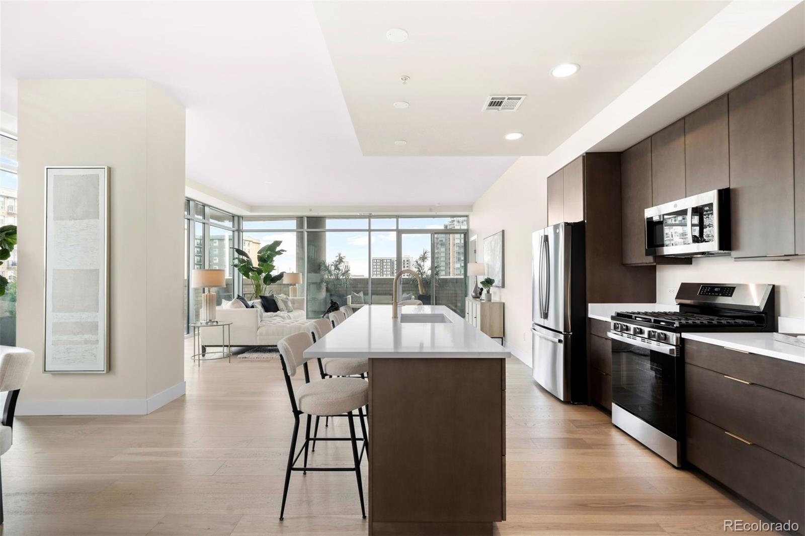 2001 Lincoln Street Unit: 721