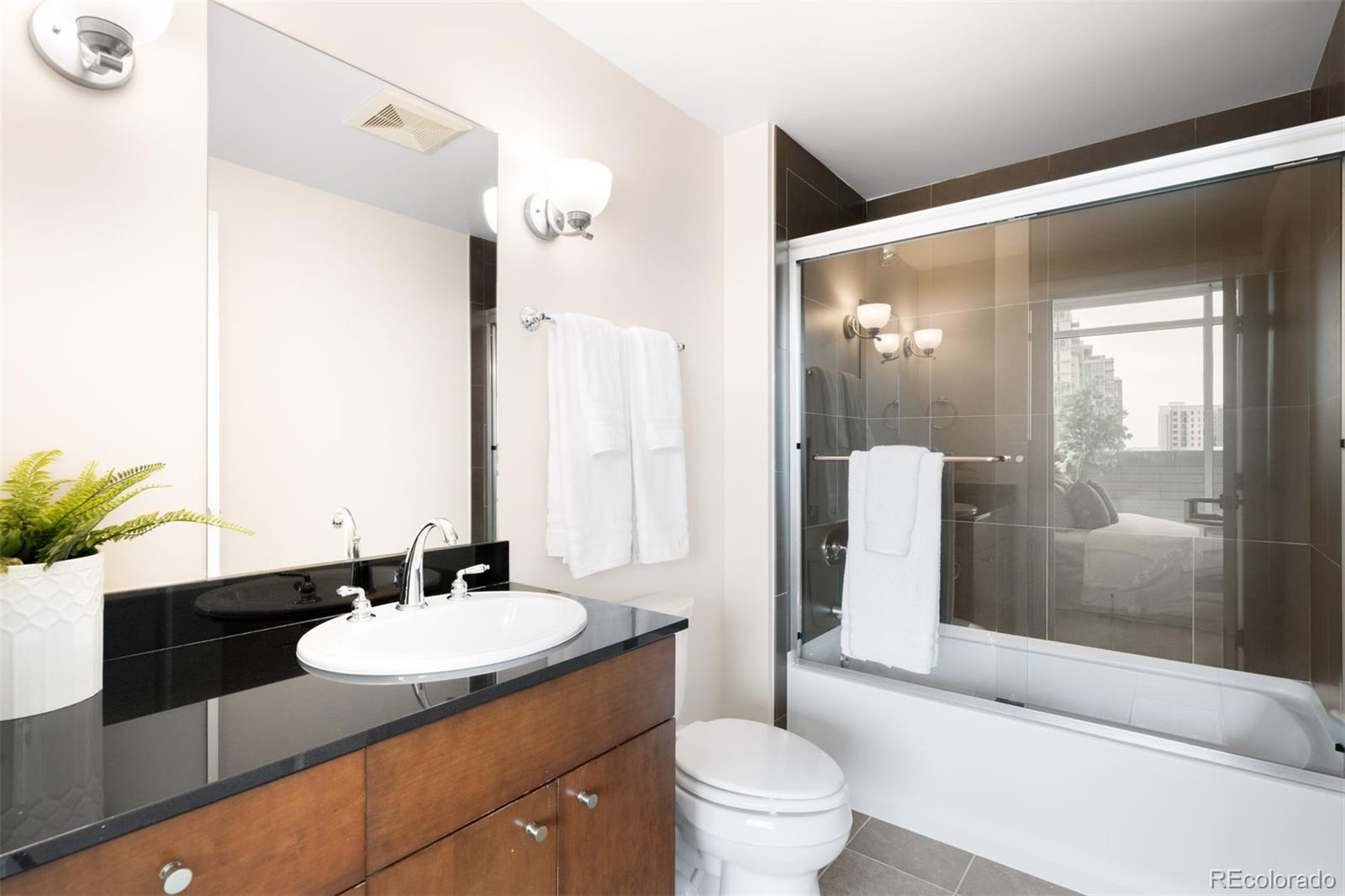 2001 Lincoln Street Unit: 721