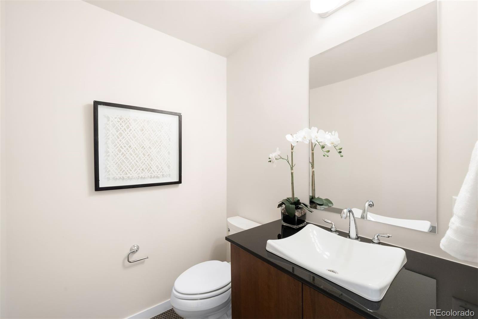 2001 Lincoln Street Unit: 721