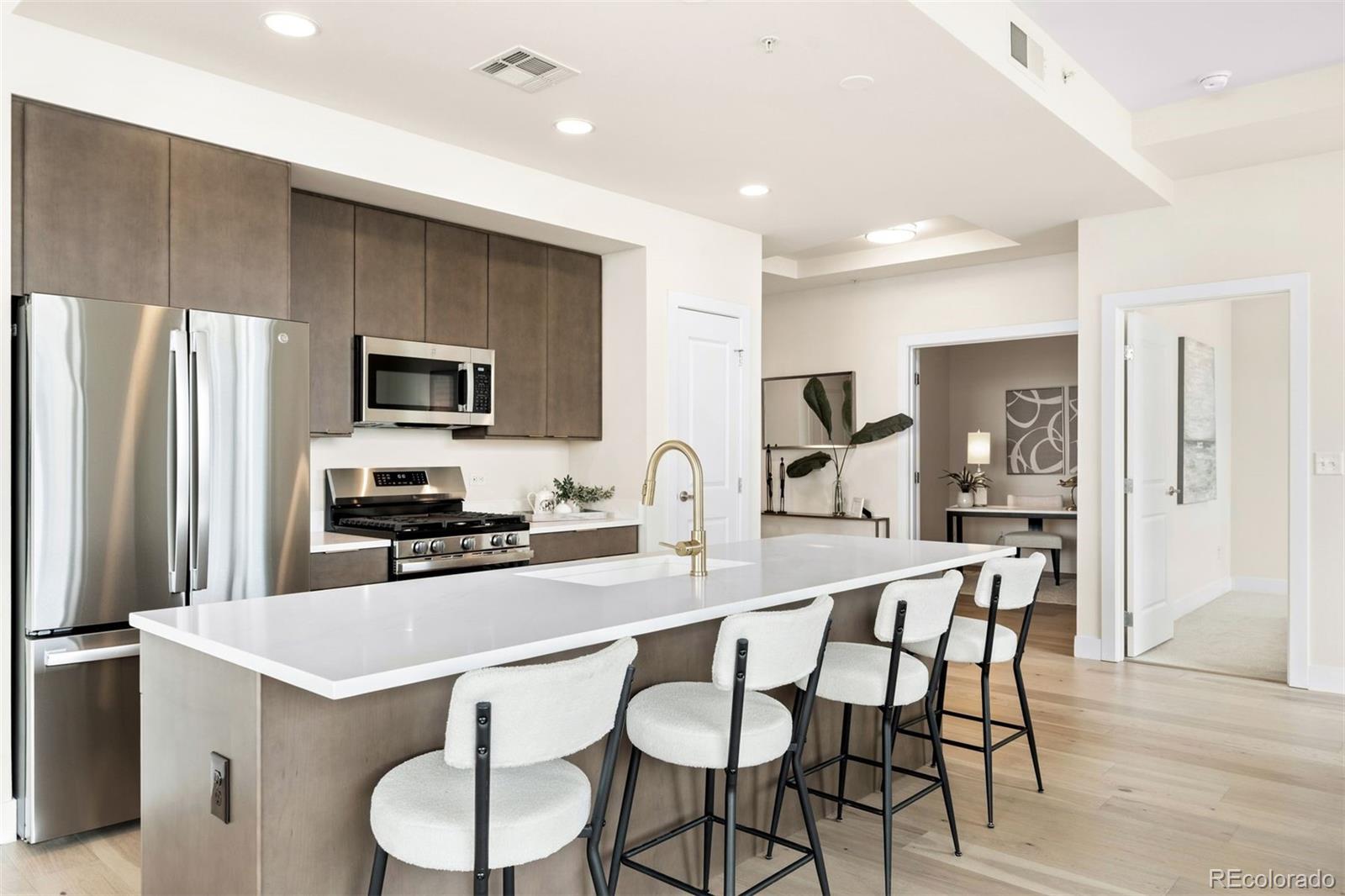 2001 Lincoln Street Unit: 721