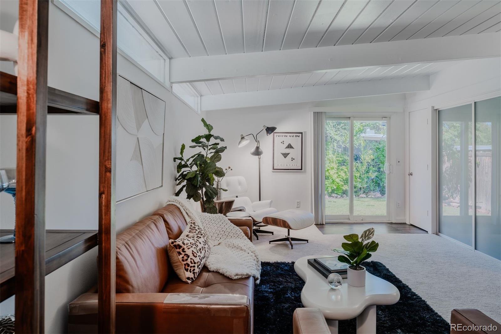 1458 S Fairfax Street