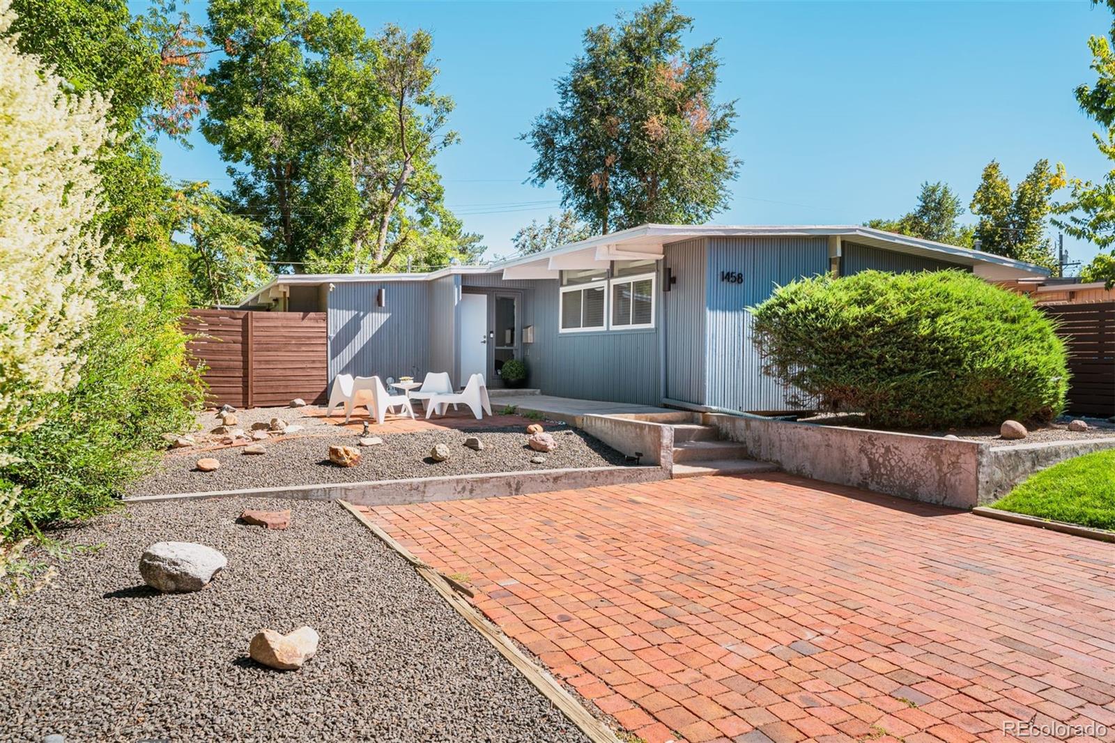 1458 S Fairfax Street
