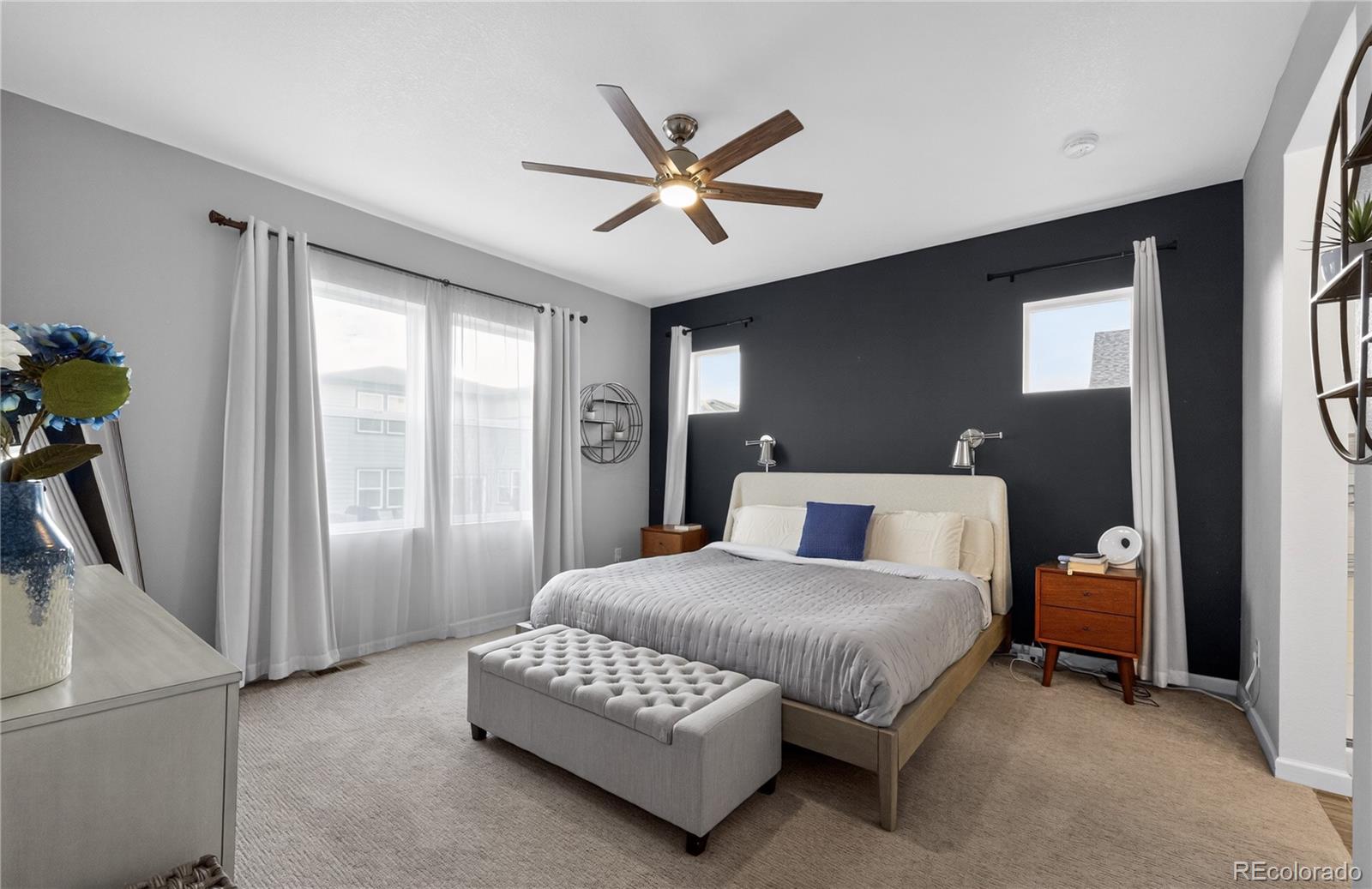 544 W 174th Place