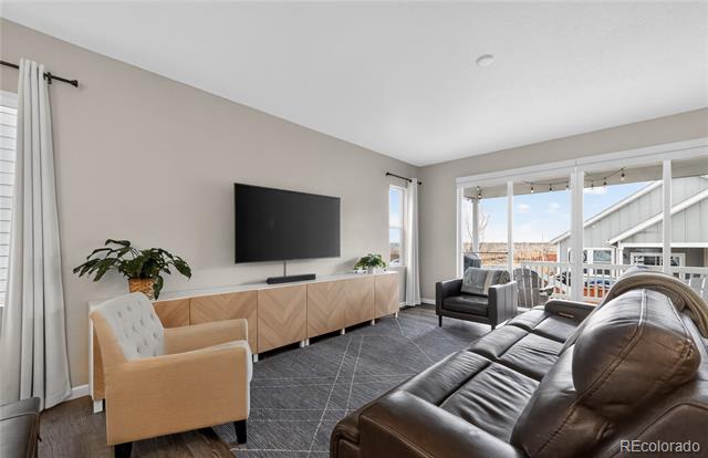 544 W 174th Place