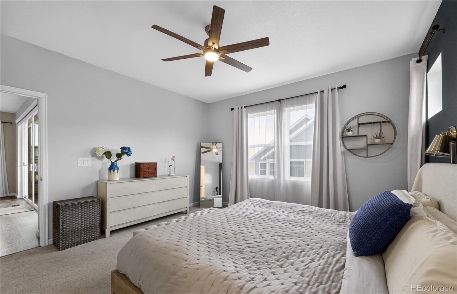 544 W 174th Place